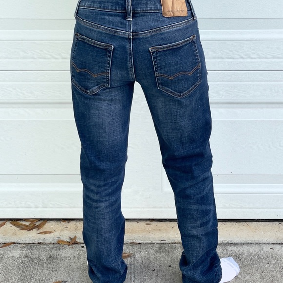 American Eagle Next Level Flex Slim Straight Dark Wash Jeans 28x30 – Like New! 🎁 - Picture 2 of 10